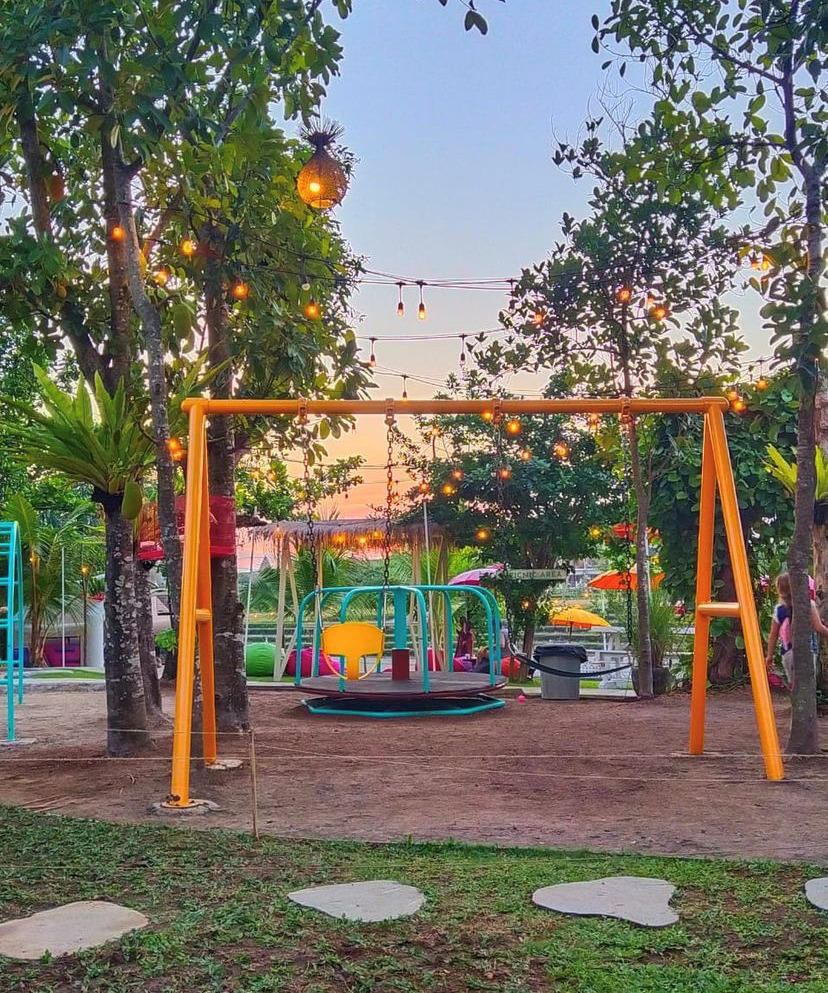 Make Dining Fun with Family in Bali